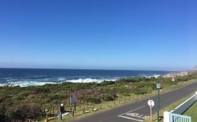 Bungalow By The Sea Near Cape Town